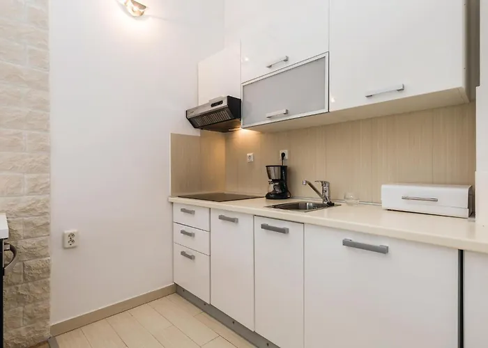 Apartament 1 Bedroom Pet Friendly In Pag *