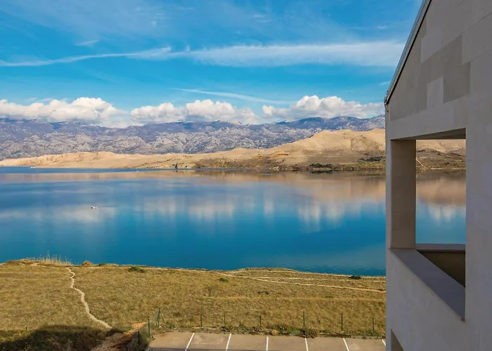 Apartament 1 Bedroom Pet Friendly In Pag