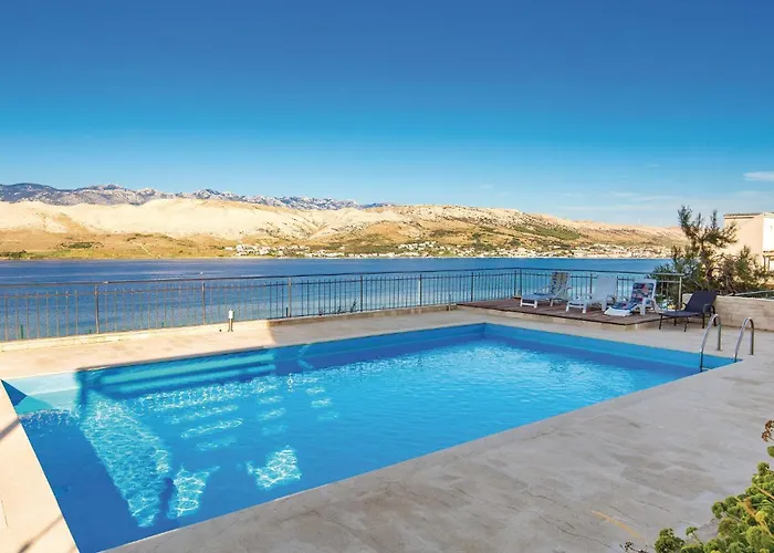 1 Bedroom Pet Friendly In Pag Apartament *
