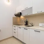 Apartament 1 Bedroom Pet Friendly In Pag *