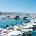 1 Bedroom Pet Friendly In Pag * Pag Town